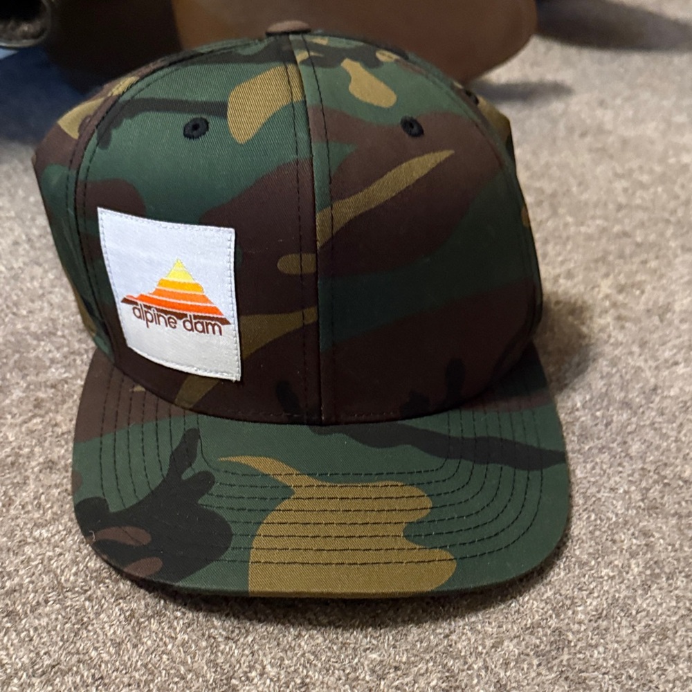 Alpine Kids Camouflage Hat